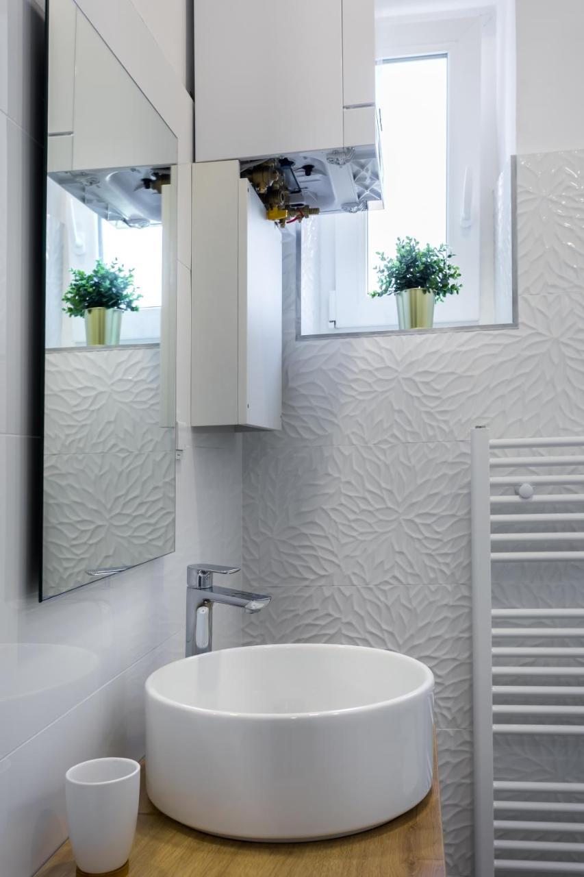Go2Zagreb Chick Apartment Private Parking Available Luaran gambar